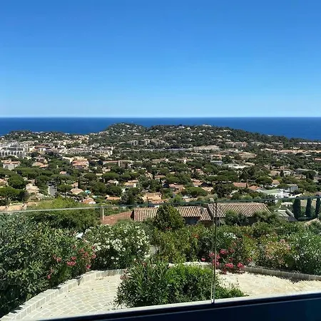 公寓 Maison Contemporaine 滨海卡瓦莱尔