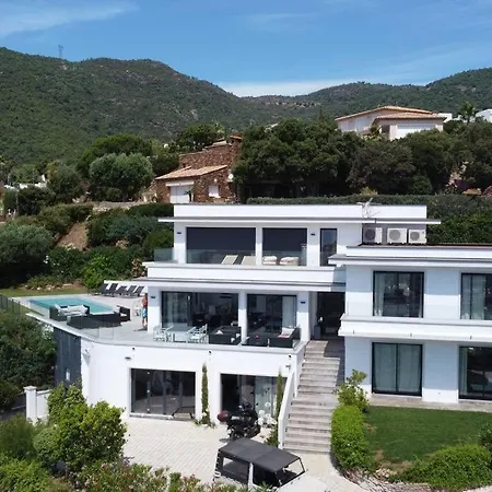 公寓 Maison Contemporaine 滨海卡瓦莱尔
